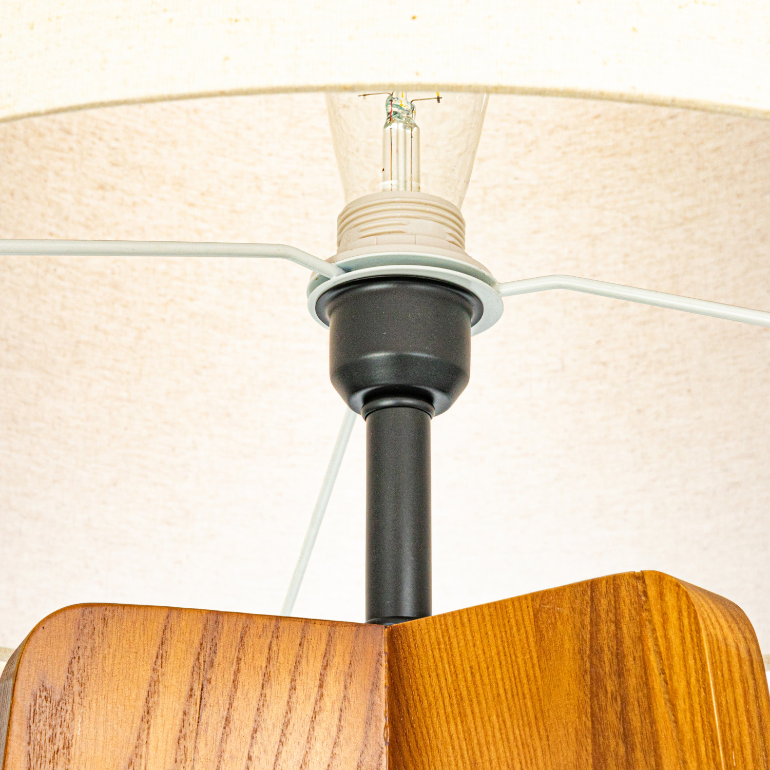 Rubberwood Tripod Floor Lamp - Image 3