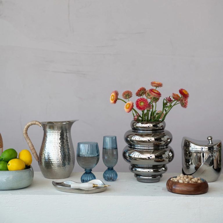 Ribbed Glass Vase - Image 3