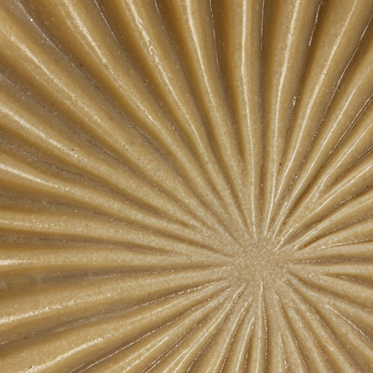 Amaia Resin Ruffled Bowl - Image 2