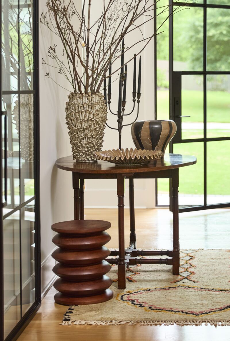 Accolade Column Small - Image 2